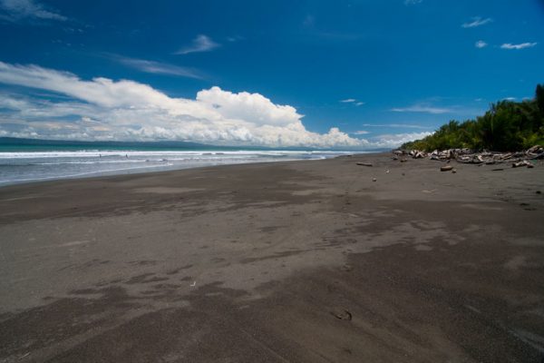 playa-zancudo-costa-rica